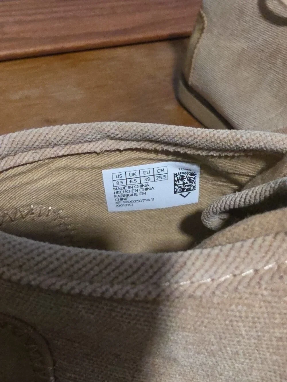 Toms Women's Chukka Boots in Tan Canvas, W 8.5